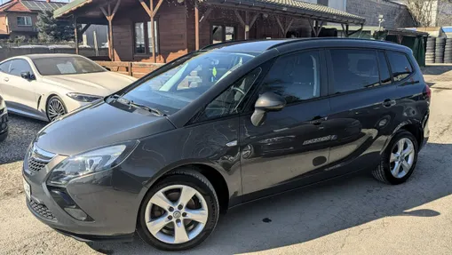 OPEL Zafira -