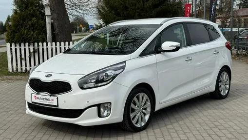 KIA Carens -
