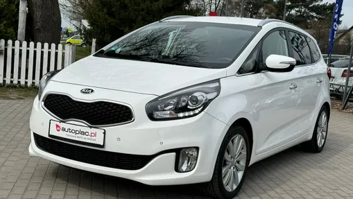 KIA Carens -