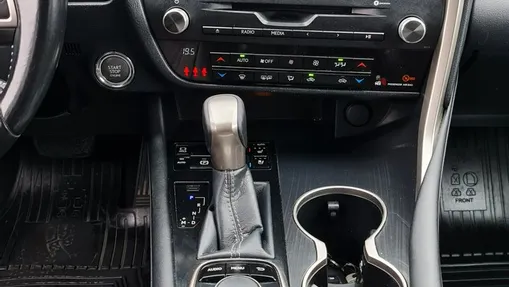 LEXUS RX -