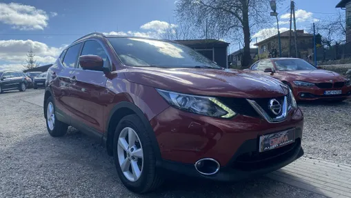 NISSAN Qashqai -