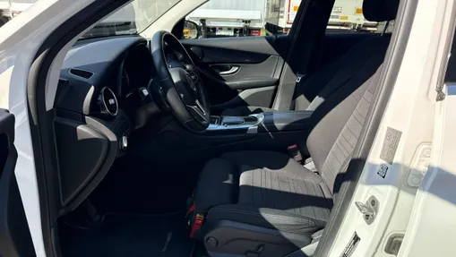 MERCEDES-BENZ GLC -