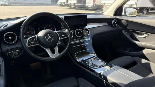 MERCEDES-BENZ GLC -