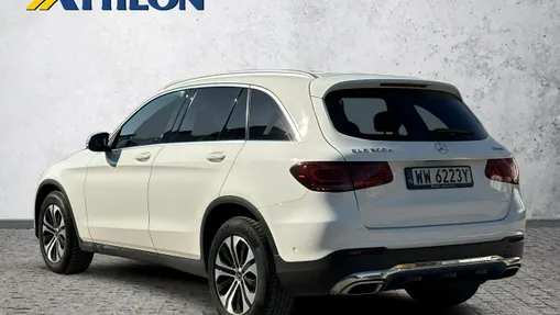 MERCEDES-BENZ GLC -