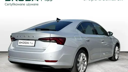 SKODA Octavia -