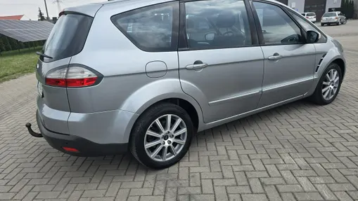 FORD S-MAX -