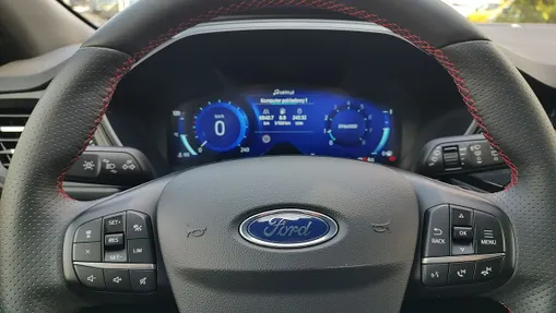 FORD Kuga -