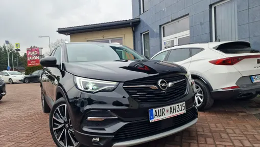OPEL Grandland X -