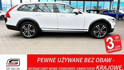 VOLVO V90 -