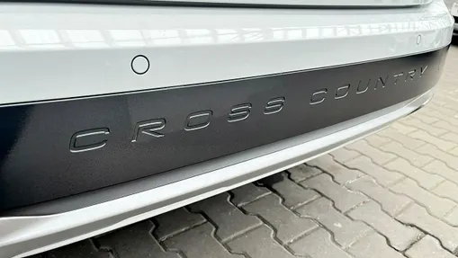 VOLVO V90 -