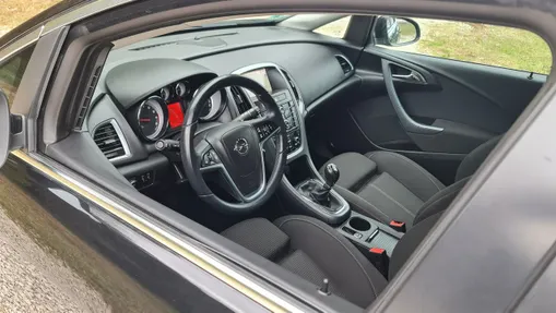 OPEL Astra -