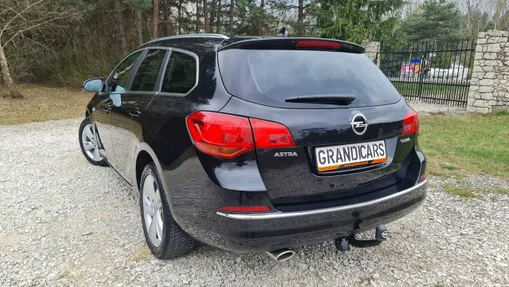 OPEL Astra -