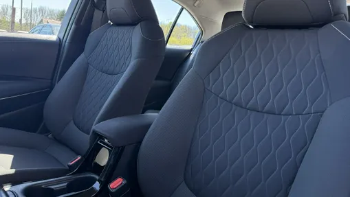 TOYOTA Corolla -