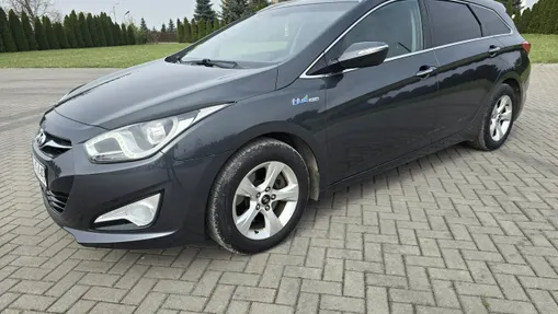 HYUNDAI i40 -