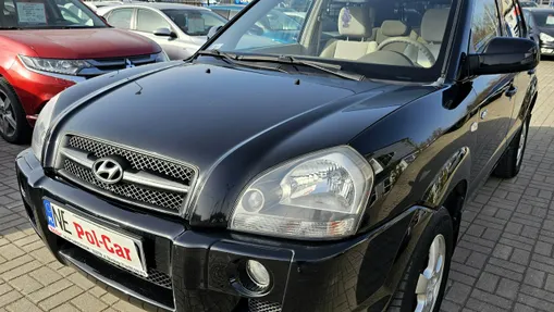 HYUNDAI Tucson -
