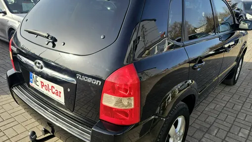 HYUNDAI Tucson -