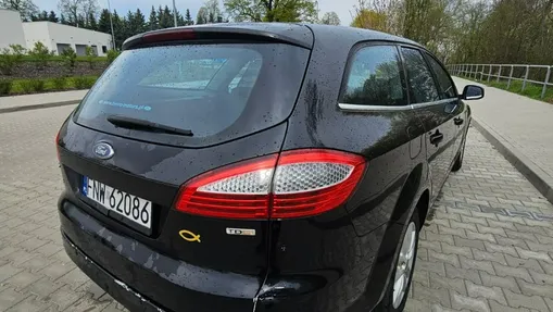 FORD Mondeo -