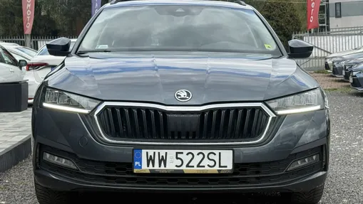 SKODA Octavia -