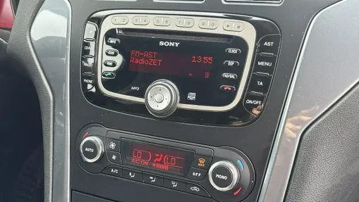 FORD Mondeo -