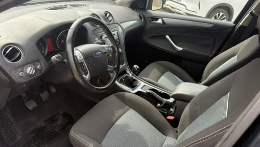 FORD Mondeo -