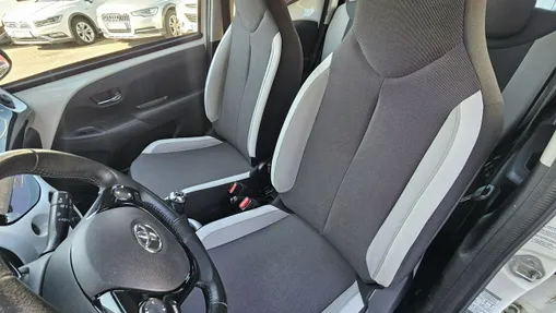 TOYOTA Aygo -