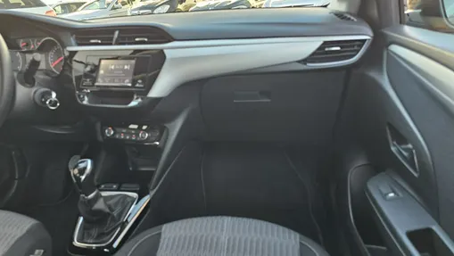 OPEL Corsa -
