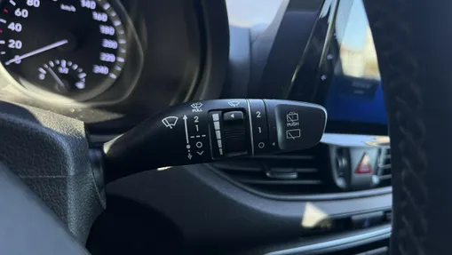 HYUNDAI i30 -