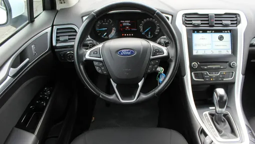 FORD Mondeo -