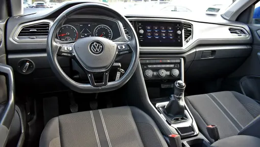 VOLKSWAGEN T-ROC -
