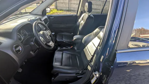 JEEP Compass -