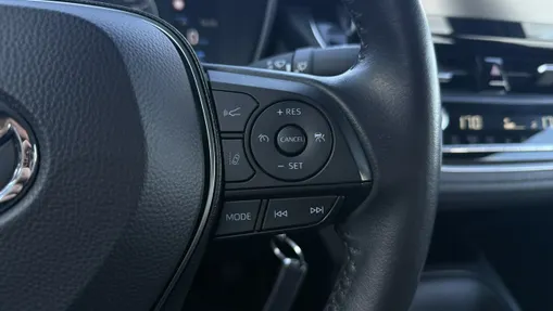TOYOTA Corolla -