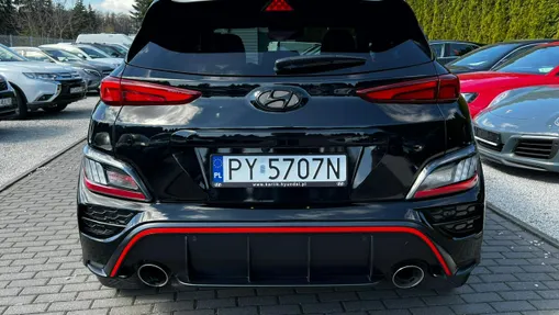 HYUNDAI Kona -