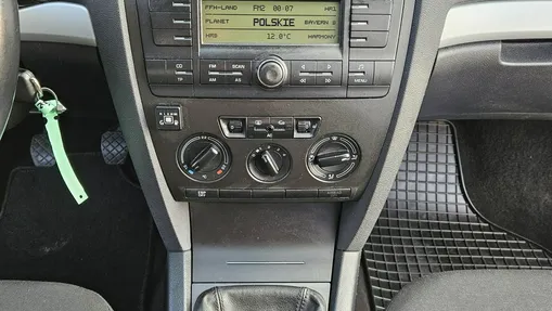 SKODA Octavia -