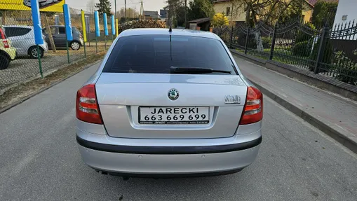 SKODA Octavia -