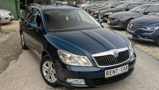 SKODA Octavia -