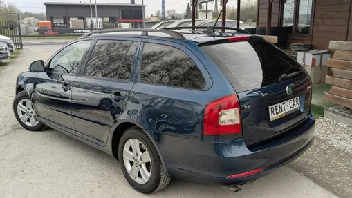 SKODA Octavia -