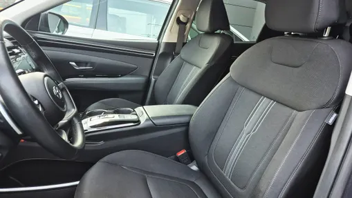 HYUNDAI Tucson -