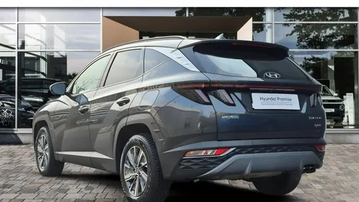 HYUNDAI Tucson -