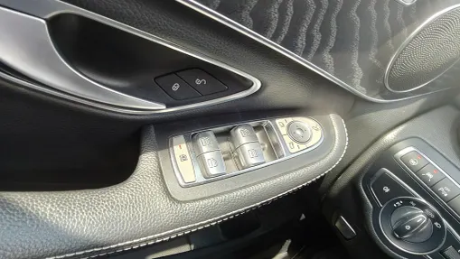 MERCEDES-BENZ C Klasa -