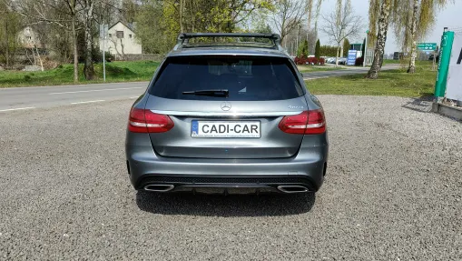 MERCEDES-BENZ C Klasa -