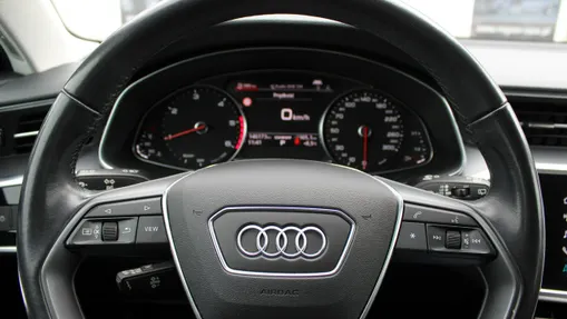 AUDI A6 -