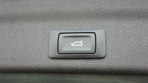 AUDI A6 -