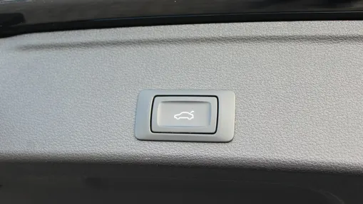 AUDI A4 -