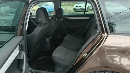 SKODA Octavia -