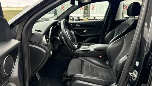 MERCEDES-BENZ GLC -