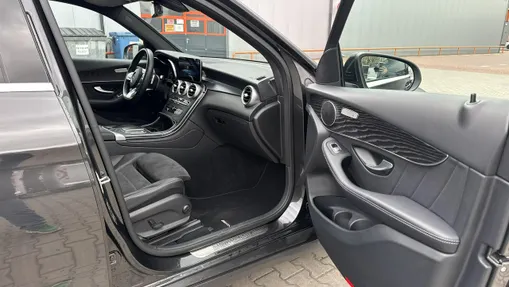 MERCEDES-BENZ GLC -