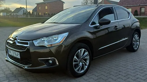 CITROEN DS4 -