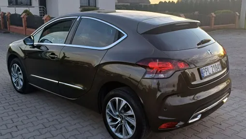 CITROEN DS4 -