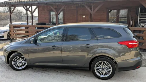 FORD Focus -