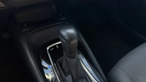 TOYOTA Corolla -